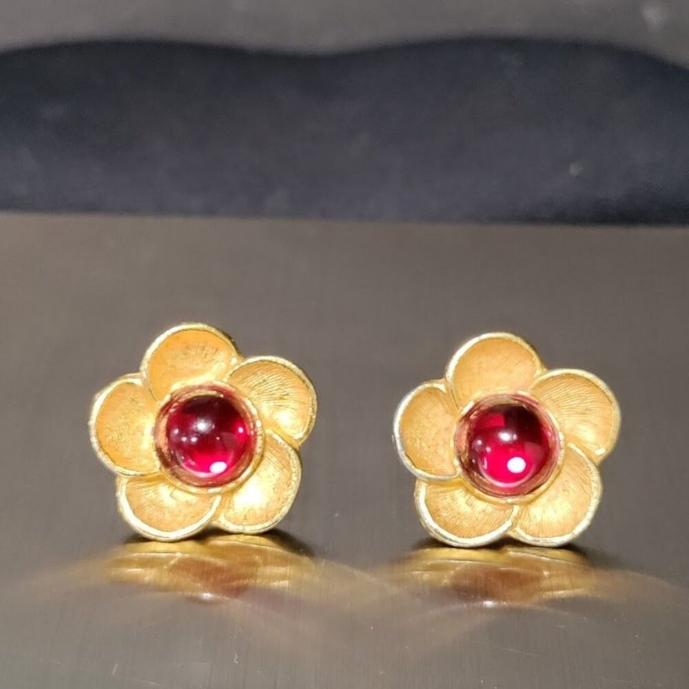 Vintage MMA Gold Plated Red Ruby Stone Flower Stud Earrings